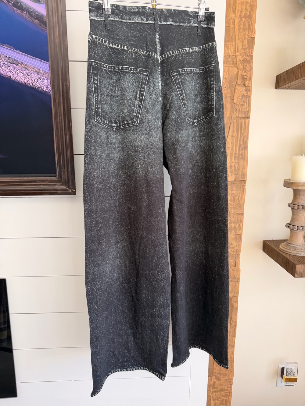 Elan Sweat Jeans Wide-Leg Joggers in Washed Black - Picture 3 of 5